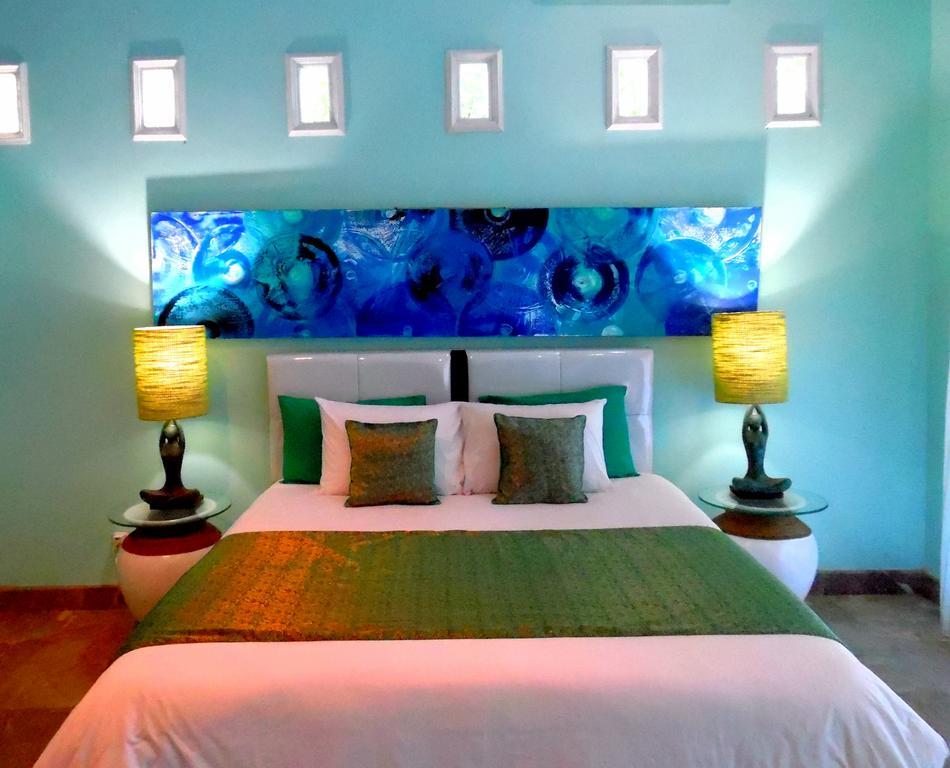 Lazy Monkey Hotel Senggigi Esterno foto