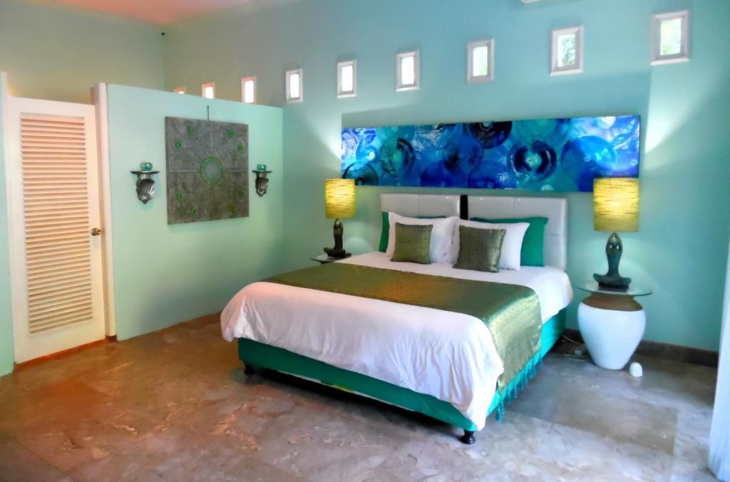Lazy Monkey Hotel Senggigi Esterno foto